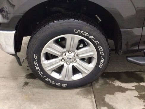 Used 2020 Ford F150 XLT w/ Equipment Group 302A Luxury image 8