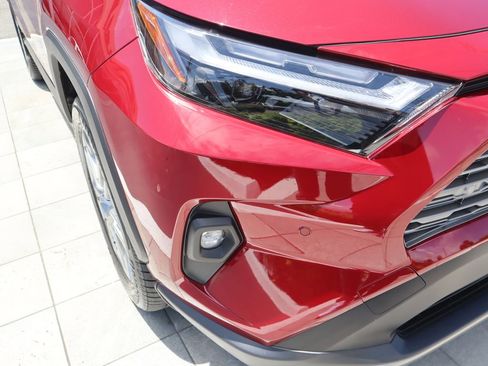 Used 2024 Toyota RAV4 Limited FWD image 16