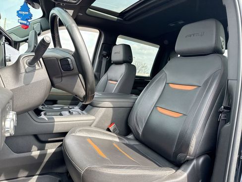 Used 2024 GMC Sierra 2500 AT4 w/ Technology Package image 11