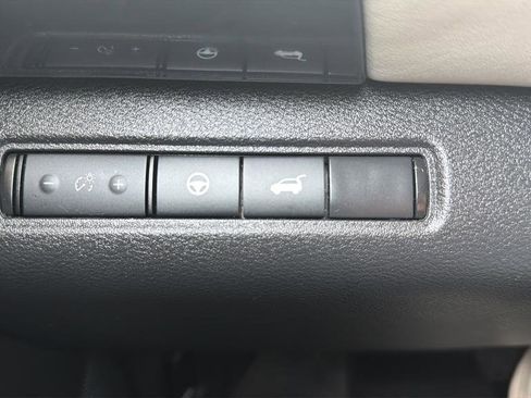 Certified 2023 Nissan Pathfinder SL AWD/4WD image 25