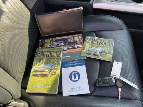 Used 2016 RAM 1500 Laramie w/ Convenience Group image 29