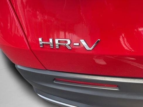 Used 2024 Honda HR-V Sport image 13