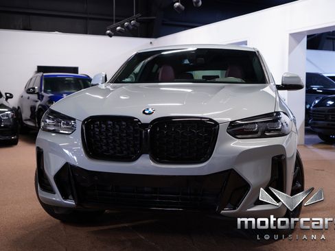 Used 2022 BMW X4 xDrive30i w/ M Sport Package AWD/4WD image 1