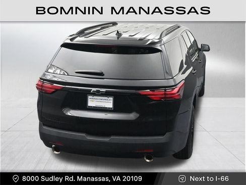 Used 2022 Chevrolet Traverse LS w/ Midnight/Sport Edition FWD image 29