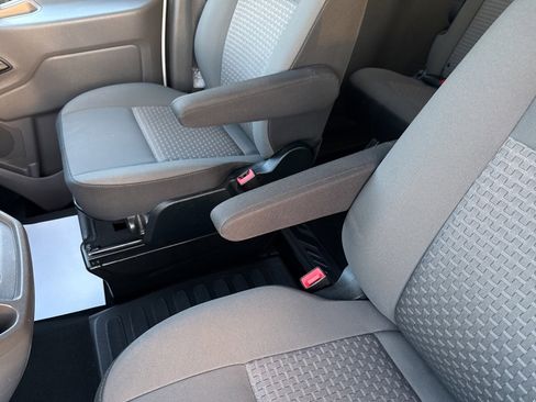 Used 2023 Ford Transit 350 XLT image 24