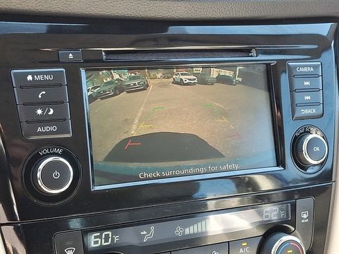 Used 2020 Nissan Rogue Sport SV w/ All-Weather Package AWD/4WD image 18