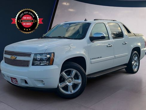 Used 2008 Chevrolet Avalanche LTZ w/ LTZ Preferred Equipment Group RWD image 1