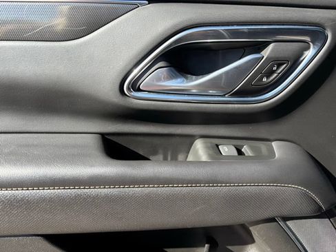 Certified 2022 GMC Yukon AT4 AWD/4WD image 17