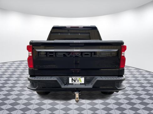 Used 2021 Chevrolet Silverado 1500 Custom w/ Rally Edition AWD/4WD image 4