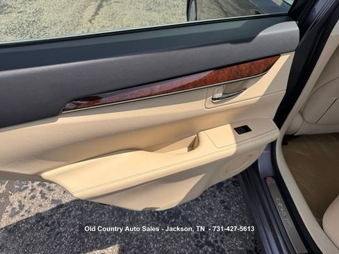 Used 2013 Lexus ES 350 w/ Premium Pkg FWD image 9
