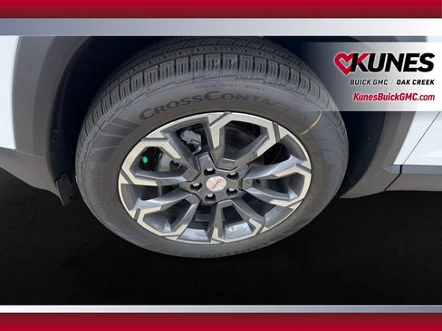 New 2027 GMC Terrain Elevation w/ Elevation Premium Package AWD/4WD image 11