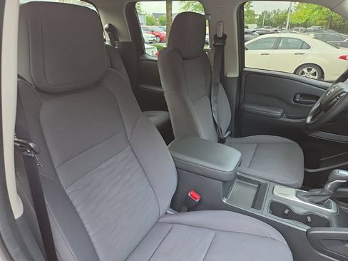 Certified 2024 Nissan Frontier S w/ Technology Package RWD image 40