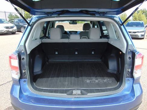 Used 2017 Subaru Forester 2.5i w/ Alloy Wheel Package AWD/4WD image 24