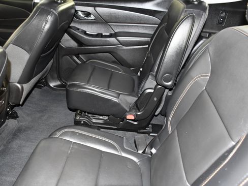 Used 2019 Chevrolet Traverse LT w/ LT Premium Package FWD image 46