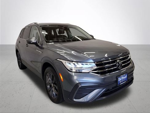 Certified 2023 Volkswagen Tiguan SE AWD/4WD image 5