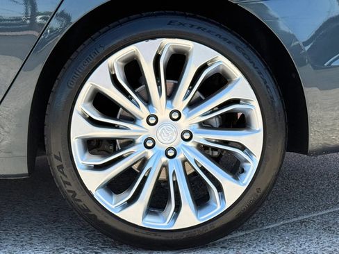 Used 2018 Buick LaCrosse Premium w/ Dynamic Drive Package AWD/4WD image 28