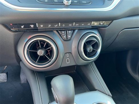 Used 2024 Chevrolet Blazer LT image 15