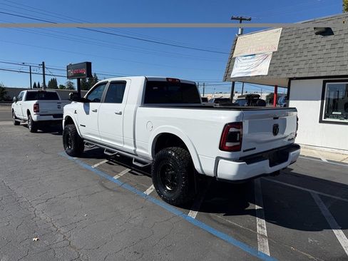 Used 2021 RAM 2500 Laramie w/ Night Edition AWD/4WD image 6