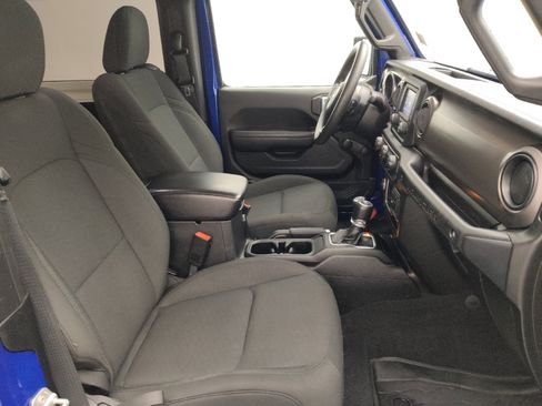 Used 2018 Jeep Wrangler Sport AWD/4WD image 21