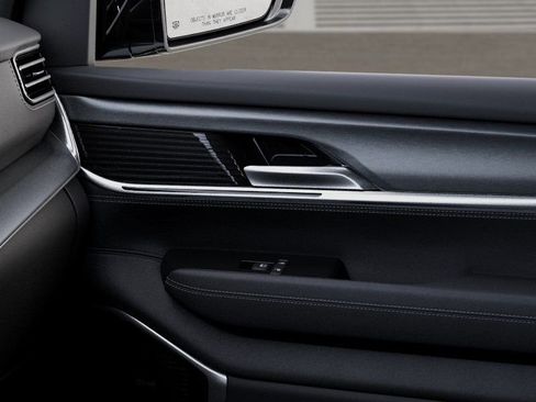 New 2026 Jeep Grand Wagoneer Limited AWD/4WD image 26
