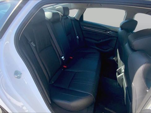 Used 2022 Honda Accord Sport Special Edition image 18