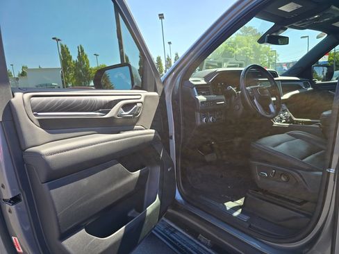 Used 2022 GMC Yukon Denali w/ Max Trailering Package AWD/4WD image 58
