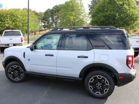 New 2026 Ford Bronco Sport Outer Banks w/ Outer Banks Tech Package+ AWD/4WD image 14