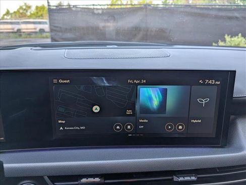 Certified 2024 Hyundai Sonata Limited FWD image 35