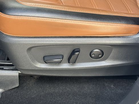 Used 2024 Nissan Pathfinder Platinum w/ Cargo Package FWD image 29