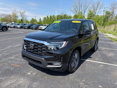 Used 2022 Honda Passport EX-L image 2