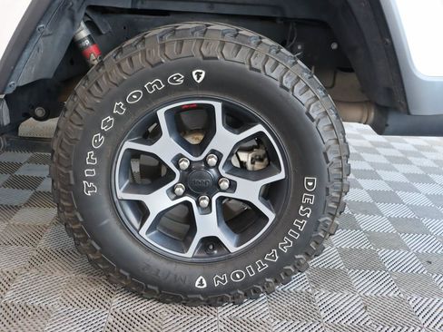Used 2020 Jeep Gladiator Sport AWD/4WD image 16