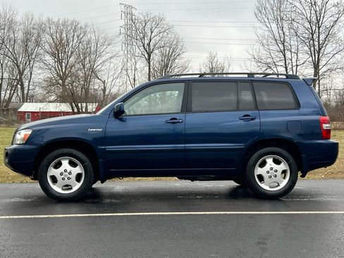 Used 2004 Toyota Highlander Limited image 8