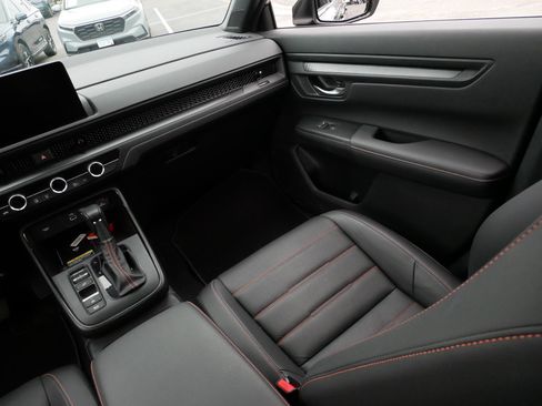 Used 2024 Honda CR-V Sport-L image 11