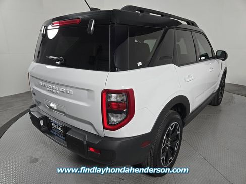 Used 2025 Ford Bronco Sport Outer Banks w/ Outer Banks Tech Package+ image 6