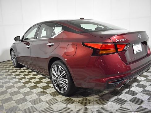 Used 2025 Nissan Altima 2.5 SL image 6