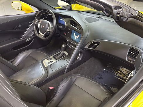 Used 2017 Chevrolet Corvette Stingray Convertible w/ 3LT Preferred Equipment Group image 16