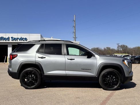 New 2026 GMC Terrain Elevation w/ Black Edition FWD image 3