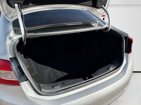 Used 2019 Chevrolet Cruze LT w/ LT Fleet Convenience Package image 23