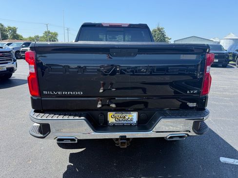 Used 2021 Chevrolet Silverado 1500 LTZ AWD/4WD image 4