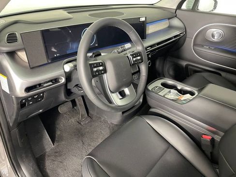 New 2026 Hyundai Ioniq 9 SEL AWD/4WD image 2
