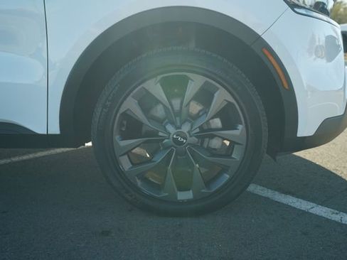 Used 2023 Kia Sorento X-Line EX image 45