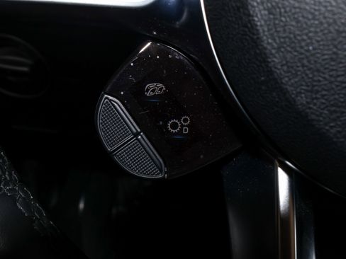 Used 2021 Mercedes-Benz AMG GT Roadster image 30