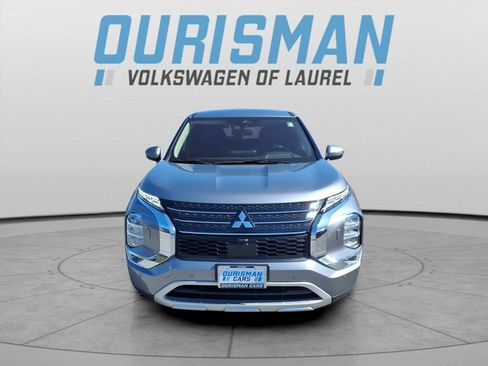 Used 2022 Mitsubishi Outlander SE AWD/4WD image 3