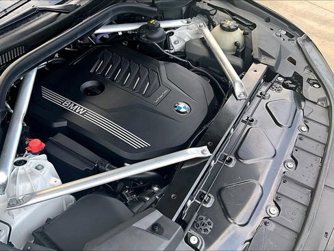 Used 2021 BMW X5 xDrive40i w/ M Sport Package image 42