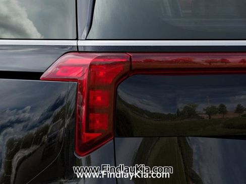 New 2026 Kia Carnival EX image 14