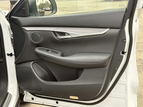 Used 2023 INFINITI QX50 Luxe image 29