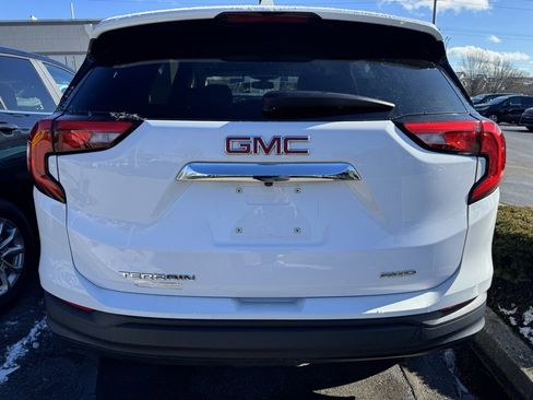 Used 2018 GMC Terrain SLE image 3