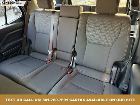 Used 2025 Toyota 4Runner SR5 image 32