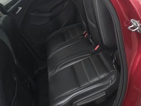 Used 2019 Ford Escape Titanium AWD/4WD image 7