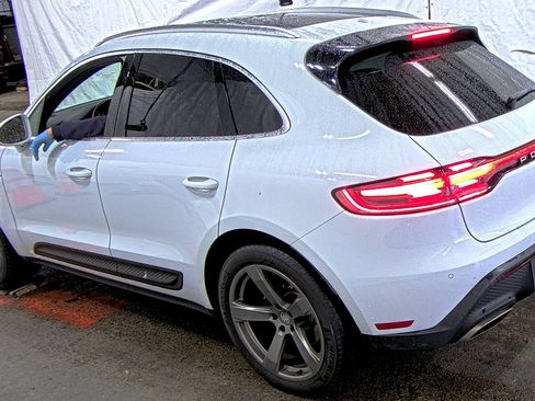Used 2023 Porsche Macan AWD/4WD image 6